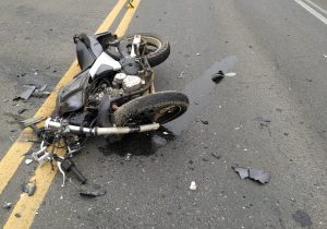 Homem de 38 anos morre em acidente de trânsito na BR 277, em Palmeira
