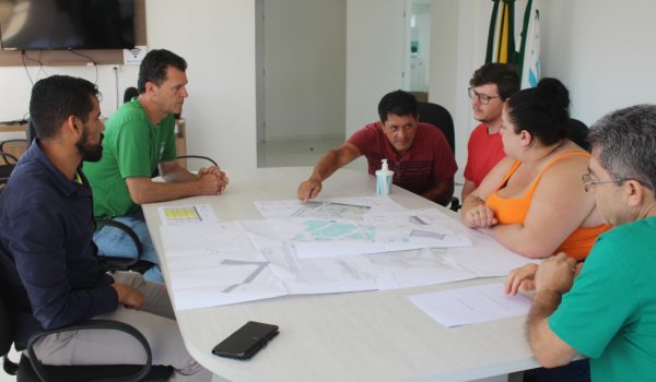 Prefeitura apresenta projeto de repaginação de praça no bairro do Rocio I
