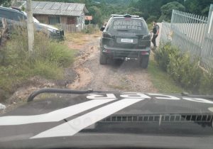 Polícia Civil e Polícia Militar realizaram operação na Lapa na sexta-feira (17)