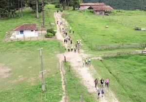 III Caminhada na Natureza destina 500 kg de alimentos não perecíveis para ASIC