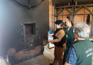 Polícia Militar de Palmeira realizou incineração de substâncias entorpecentes