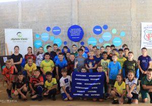 Professor da Escolinha de Futebol de Pinheiral de Baixo destaca as atividades desenvolvidas