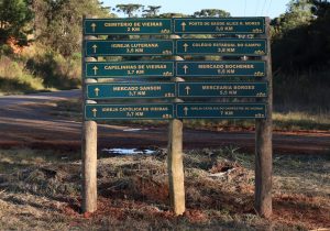 Placas de sinalização turística são instaladas em Vieiras e Campestre de Vieiras