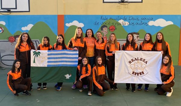 Equipe feminina do Handebol do Colégio Realeza disputará Fase Final dos Jogos Estudantis do Paraná em Apucarana