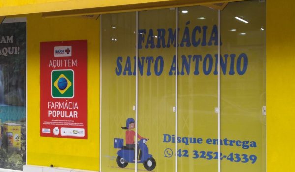 Farmácia Santo Antônio inicia atendimento em novo endereço
