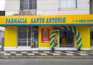 Farmácia Santo Antônio realiza reinauguração na Rua Conceição