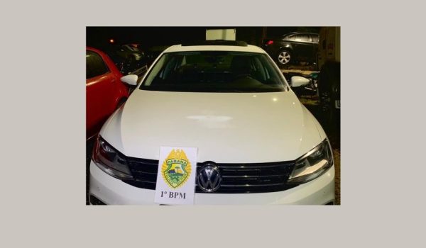Polícia Militar de Palmeira encontra veículo roubado próximo ao Centro de Eventos Francisco Rutcoski