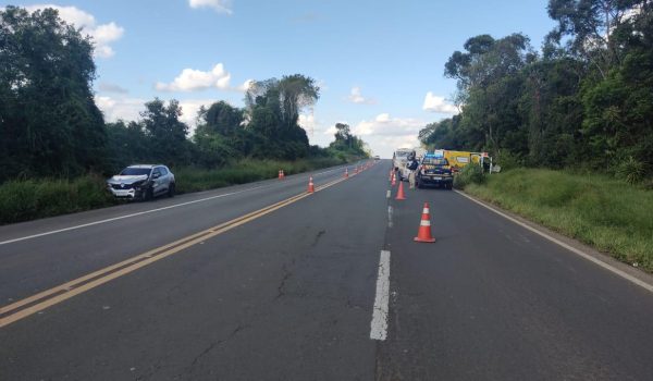 Ao atender acidente na BR 277 veículo da Via Araucária se envolve em colisão