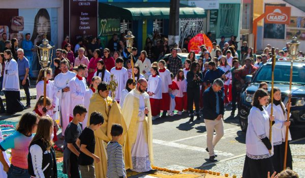 Dia de Corpus Christi terá consagração dos acólitos em Palmeira