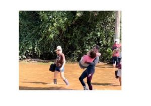 Voluntário de Palmeira relata cenário de resgates às vítimas das enchentes no RS