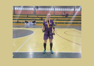 Bruna Novaki é destaque no Campeonato de Futsal em Imbituva, com 16 gols