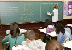 Férias escolares terminam nesta semana no Paraná