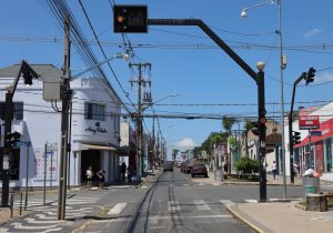 Cautelar do TCE-PR suspende licitação de Palmeira para manutenção de semáforos