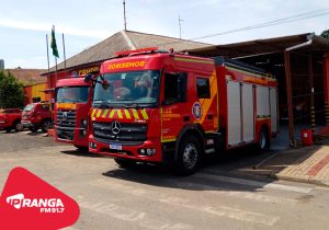 Corpo de Bombeiros de Palmeira recebe novo caminhão em renovação de frota