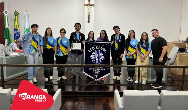 Câmara Municipal homenageia Leo Clube de Palmeira com moção de aplausos