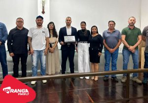 Delegado de Polícia Civil, Dr. Rodrigo Siqueira, recebe o título de Cidadão Honorário de Palmeira