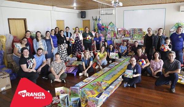 Prefeito Sérgio Belich participa da entrega de materiais pedagógicos para a Educação Infantil em Palmeira