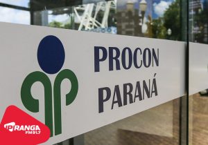 Procon-PR lança cartilha com orientações para compra de veículos usados