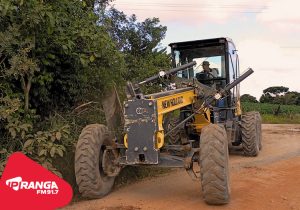 Comunidades de Mandaçaia, Pinheiral de Baixo e Pinheiral dos Malucelli recebem melhorias nas estradas