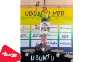 Ciclista Laura Vodarski é campeã na primeira etapa da temporada Ubuntu de Mountain Bike