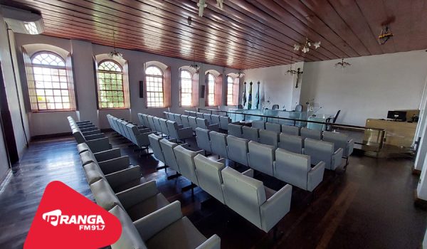 16ª Sessão da Câmara de Palmeira é marcada por homenagem, defesa da educação especial e incentivo ao esporte