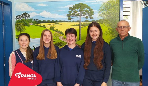 Estudantes do Colégio Estadual do Campo de Pinheiral de Baixo compartilham vivências do intercâmbio pelo programa Ganhando o Mundo