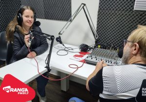 Jovem escritora de Palmeira conquista mais de 32 mil leituras com obra publicada online