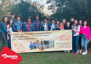 Famílias surpreendem tropeiros de Palmeira em reencontro emocionante antes da chegada a Aparecida